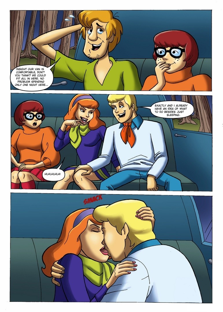 Scooby Doo-Night In The Wood | 18+ Porn Comics