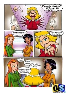 Totally Spies- A Secret Formula Totally Spies- A Secret Formula