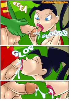 Wonder Girl Banged005
