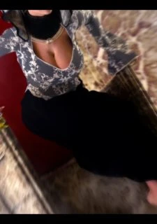The Queen (12)