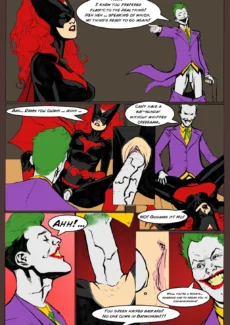 Joker vs Batwoman010