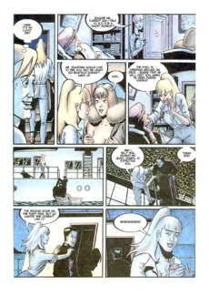 Bodyshelly030