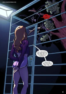 Locofuria- Queen of the Colony 9 (6)