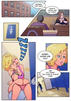 BloodLust- Girls Bathroom (4)