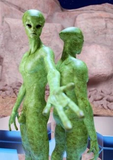 First Contact_025