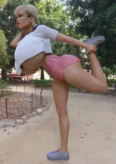 Ms. Sasha Hall Stretches and Expands (3)