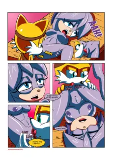 Handy Foxy009