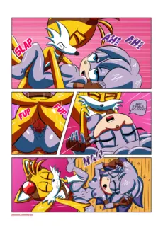 Handy Foxy017
