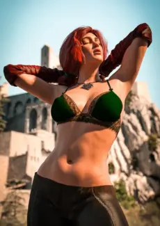 Triss On The Bluff (4)