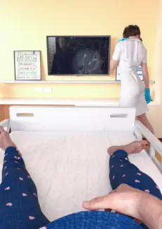 Liv Tyler – Nurse (5)