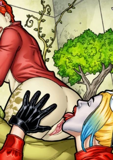 Harley Quinn and Ivy0003