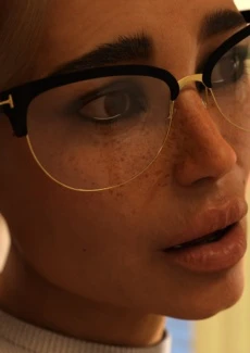 Mrs. Smith & Between us 5 (67)